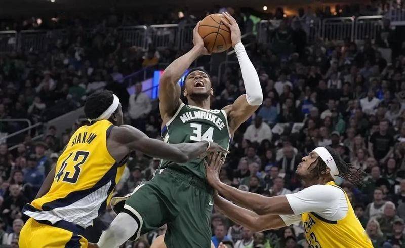 雄鹿碾压深圳队，莫兰特关键制胜